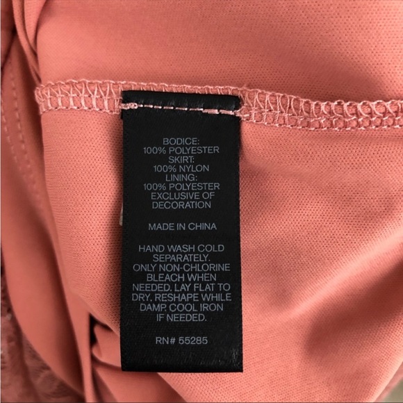 Express lace dress - Picture 5 of 6